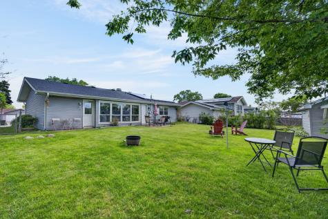 1345 Devonshire Lane Hoffman Estates IL 60169