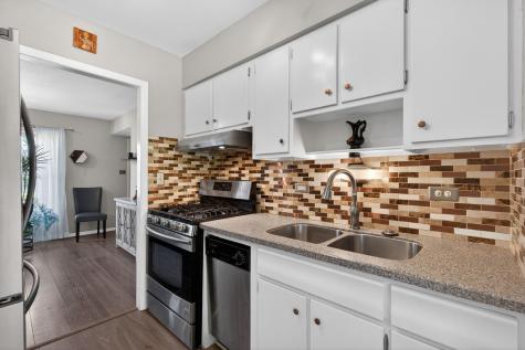1345 Devonshire Lane Hoffman Estates IL 60169