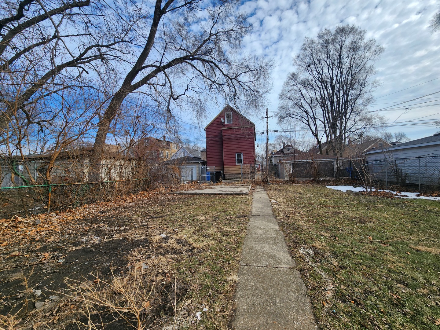 8349 South Essex Avenue Chicago IL 60617
