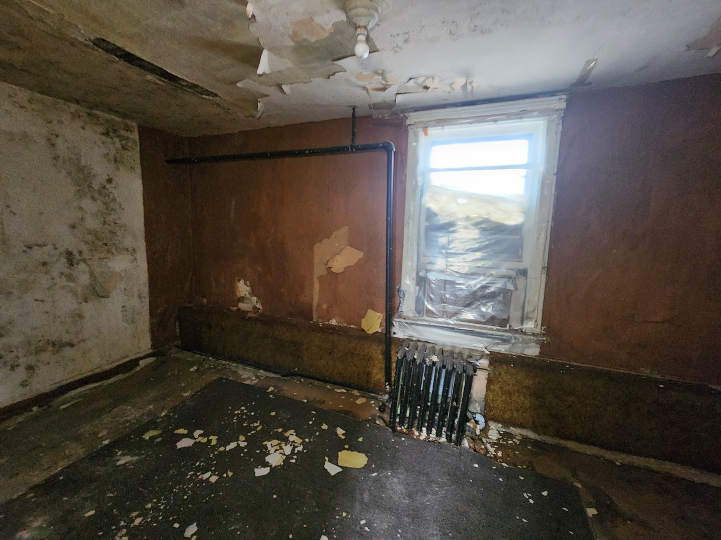 8349 South Essex Avenue Chicago IL 60617