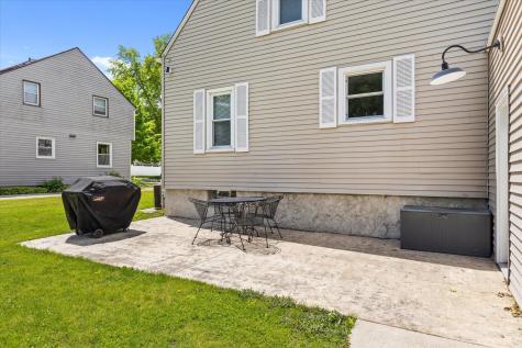 742 Chambers Street Ottawa IL 61350