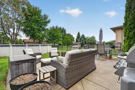 7701 Lakeview Terrace Frankfort IL 60423