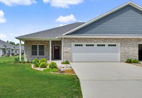 306 East Pine Street Fairbury IL 61739