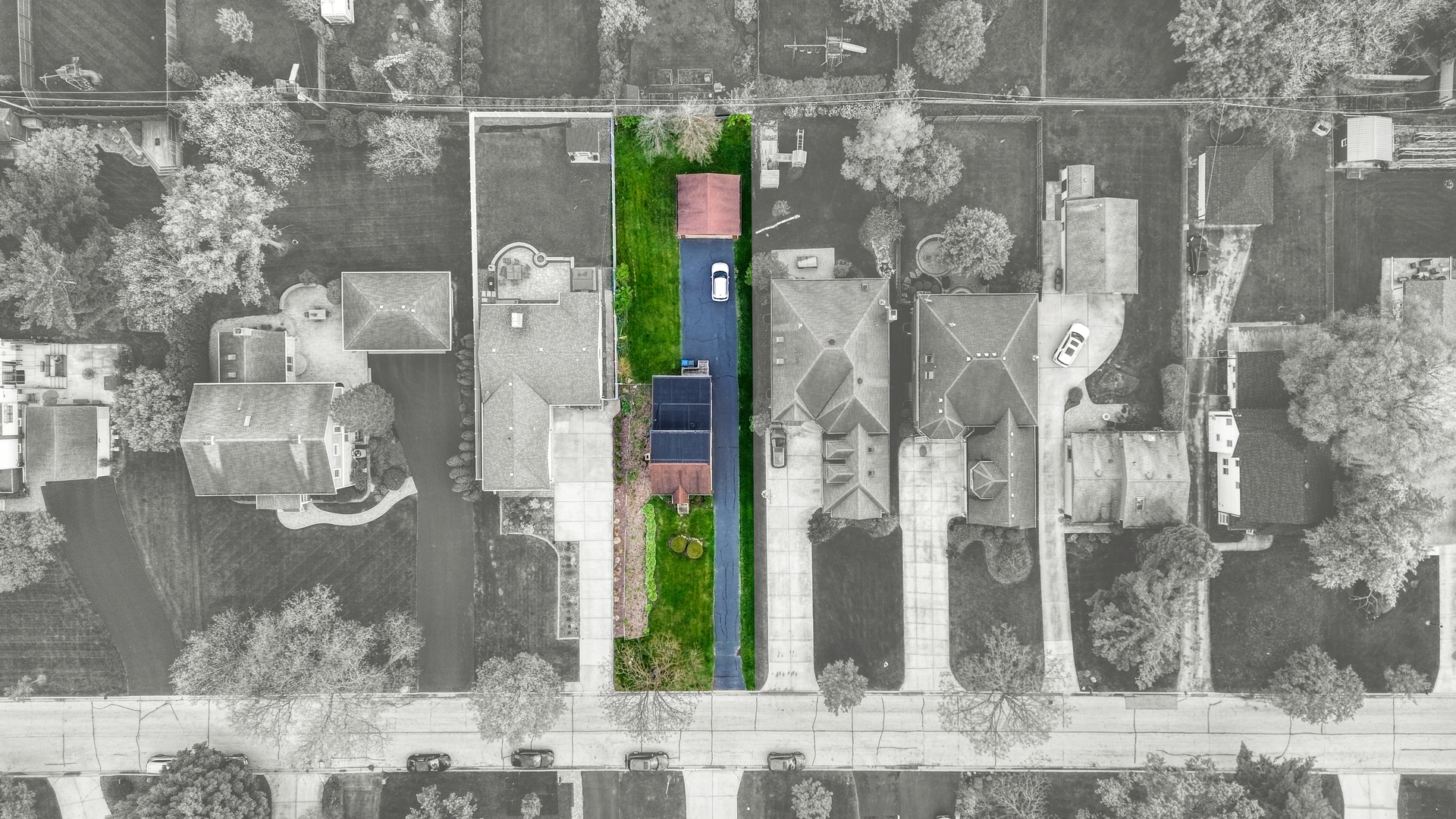 586 West Armitage Avenue Elmhurst IL 60126