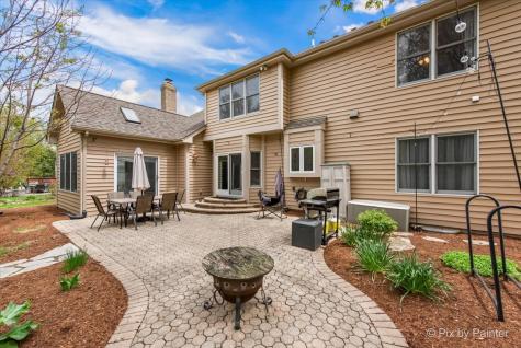 680 Spruce Tree Drive Cary IL 60013