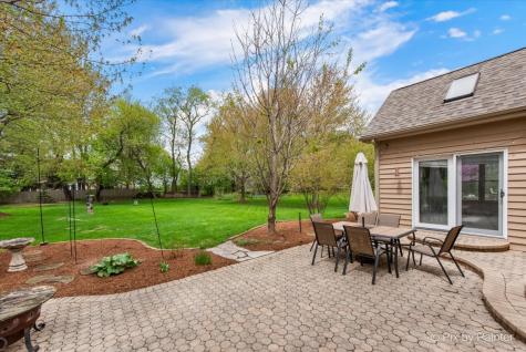 680 Spruce Tree Drive Cary IL 60013