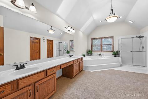 680 Spruce Tree Drive Cary IL 60013