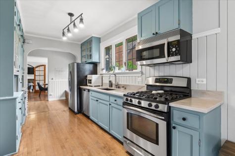 5941 North Knox Avenue Chicago IL 60646