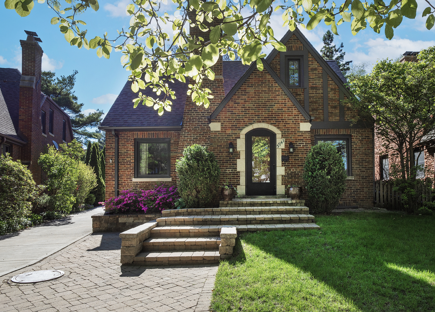 5941 North Knox Avenue Chicago IL 60646