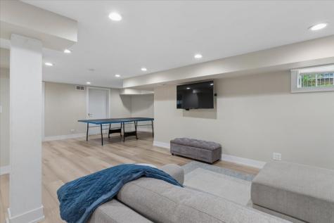 5941 North Knox Avenue Chicago IL 60646