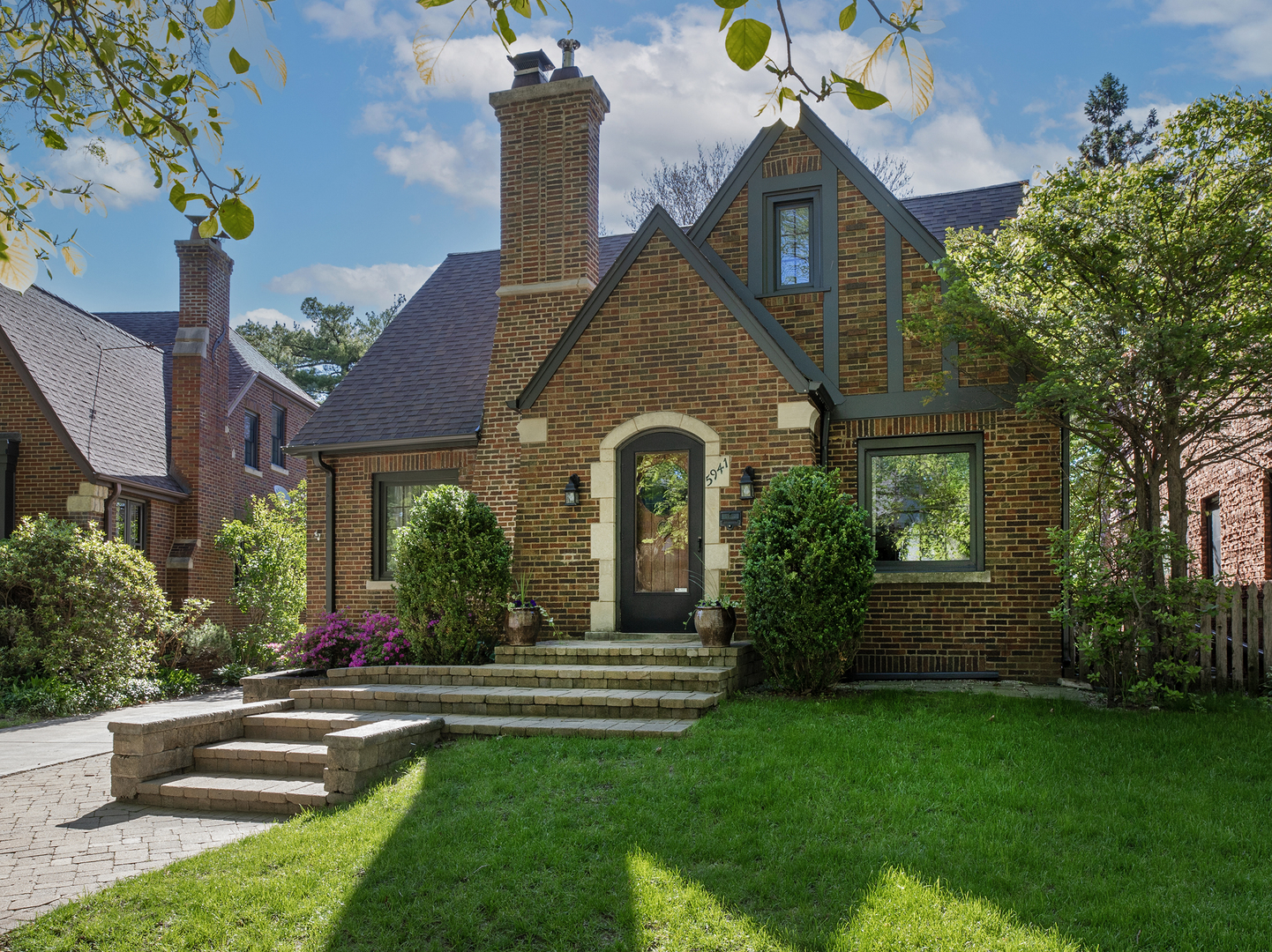 5941 North Knox Avenue Chicago IL 60646