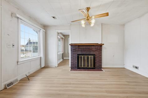 2748 12TH Avenue Moline IL 61265