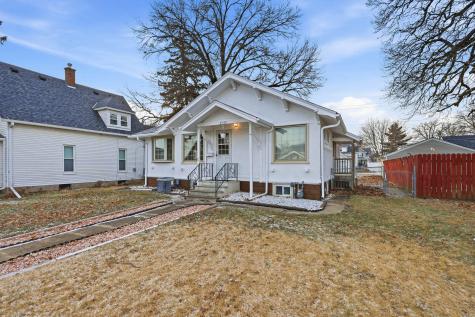 2748 12TH Avenue Moline IL 61265