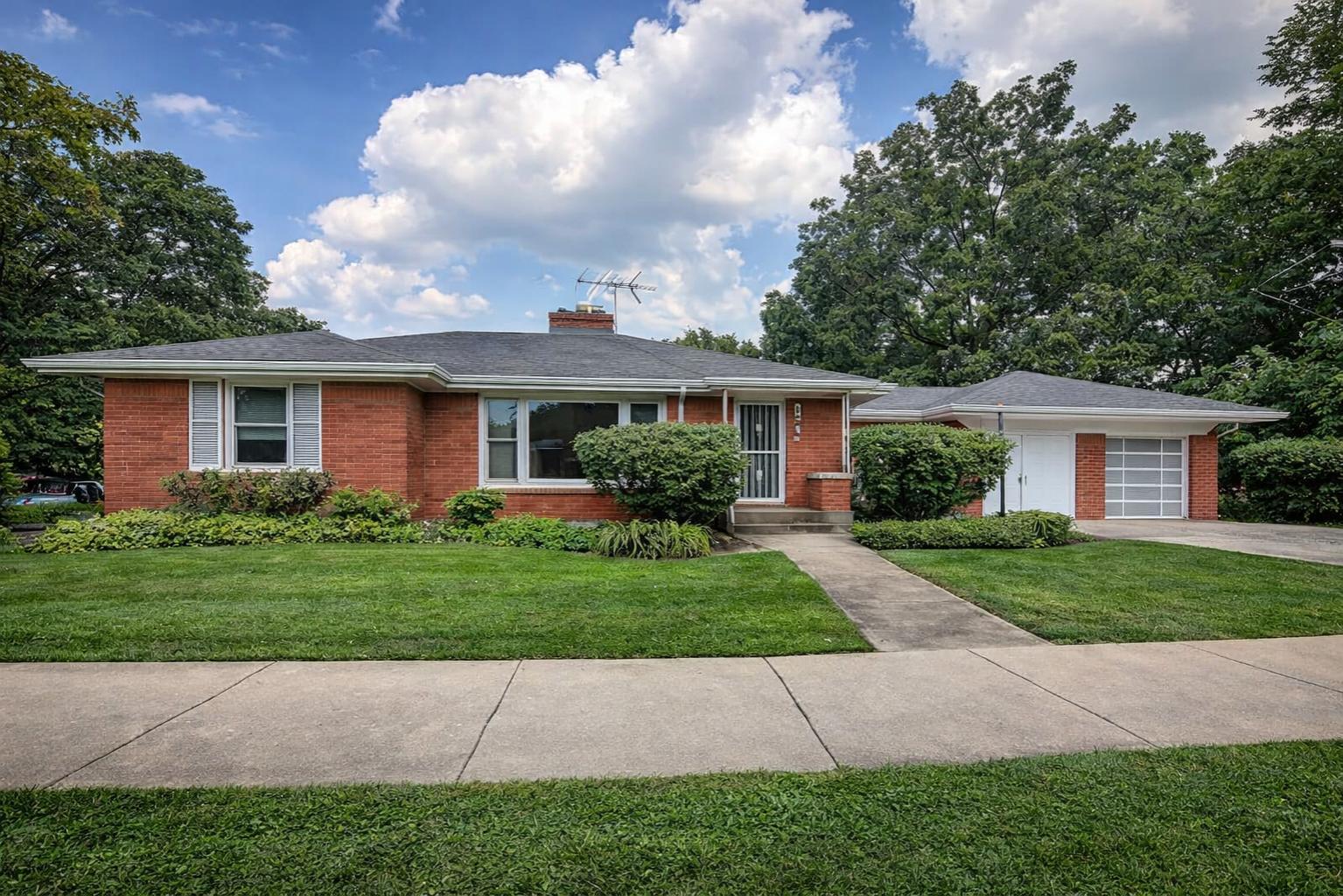 1246 Warren Avenue Downers Grove IL 60515