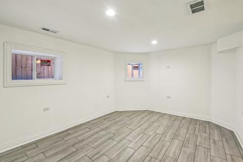 1622 South Central Park Avenue Chicago IL 60623
