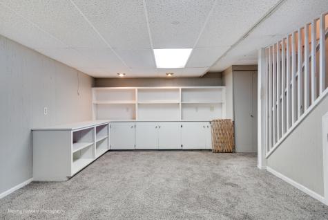 240 Park Crest Drive Freeport IL 61032