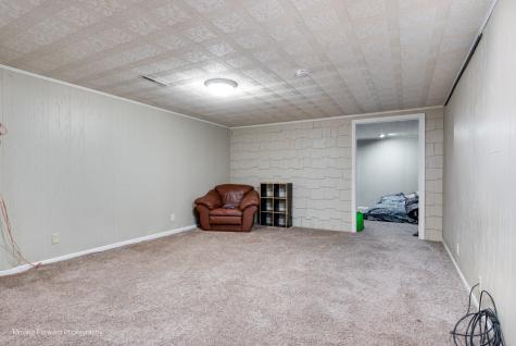 240 Park Crest Drive Freeport IL 61032