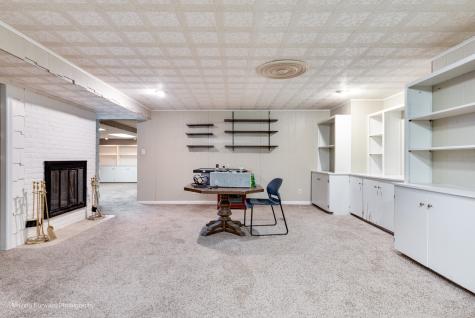 240 Park Crest Drive Freeport IL 61032