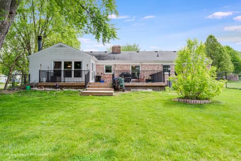 240 Park Crest Drive Freeport IL 61032