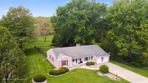 240 Park Crest Drive Freeport IL 61032
