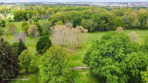 240 Park Crest Drive Freeport IL 61032