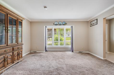 240 Park Crest Drive Freeport IL 61032