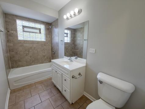 17113 Elm Drive Hazel Crest IL 60429