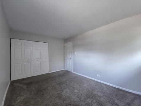 17113 Elm Drive Hazel Crest IL 60429