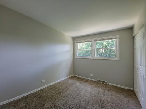 17113 Elm Drive Hazel Crest IL 60429