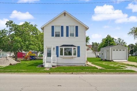 214 South Railroad Avenue Buckley IL 60918