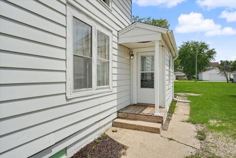 214 South Railroad Avenue Buckley IL 60918