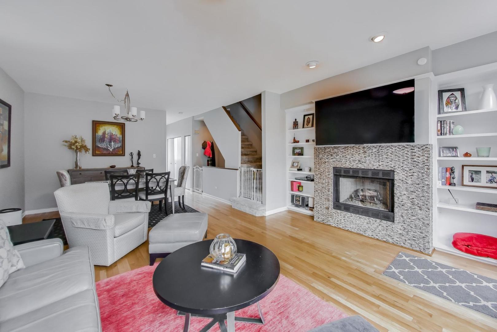 2502 North Bosworth Avenue Chicago IL 60614