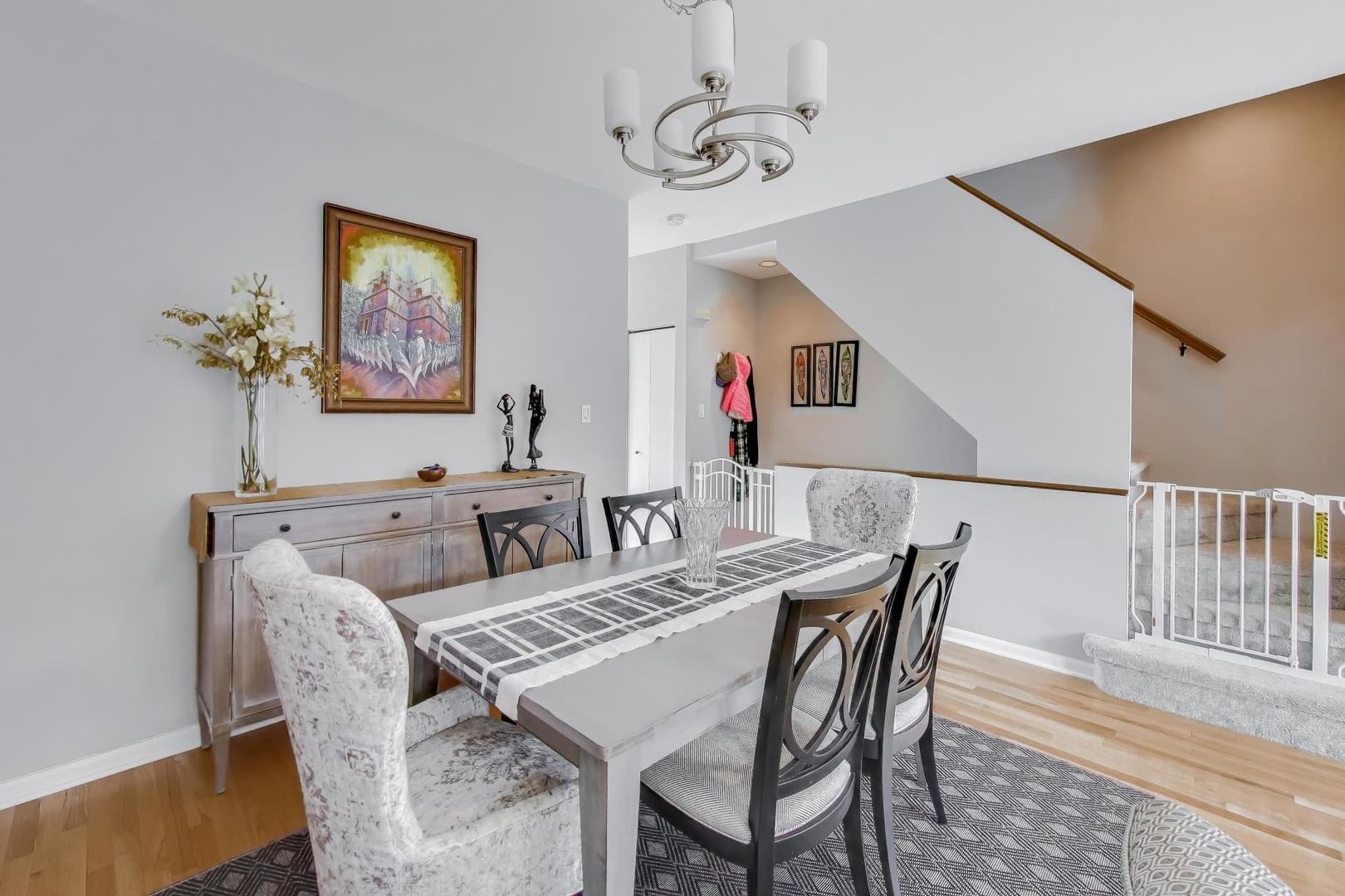 2502 North Bosworth Avenue Chicago IL 60614