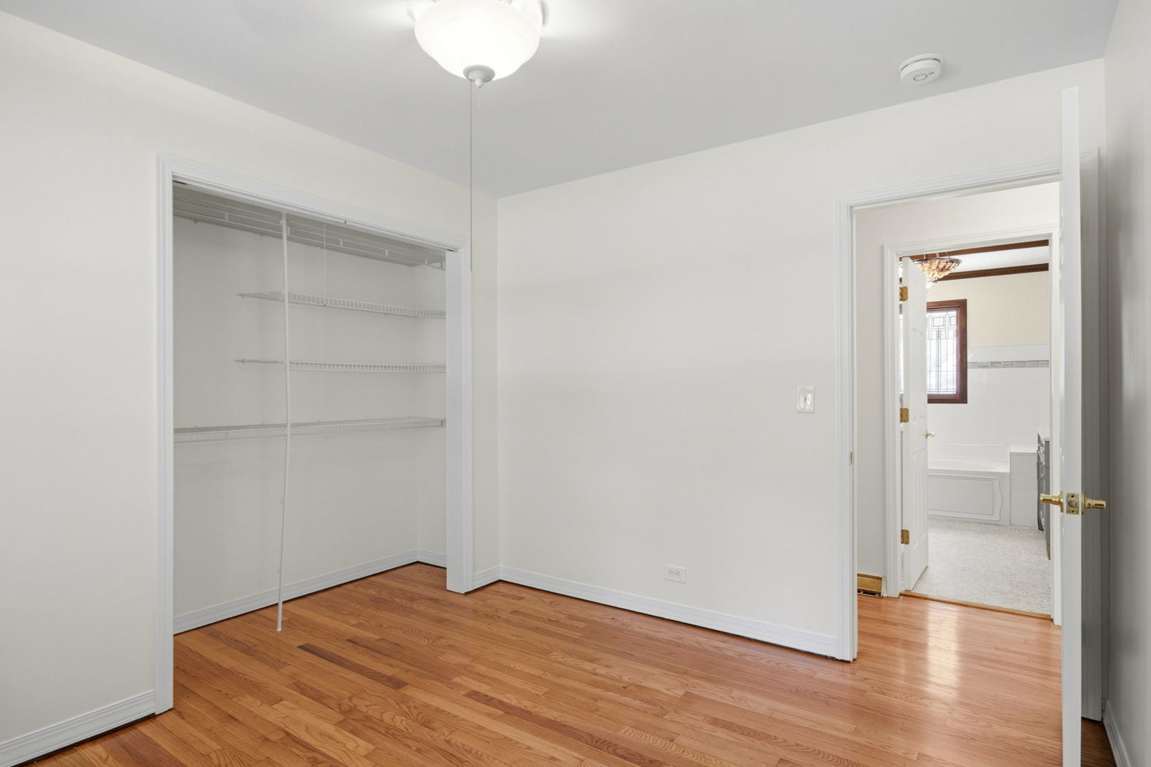 75 South 2nd Avenue Lombard IL 60148