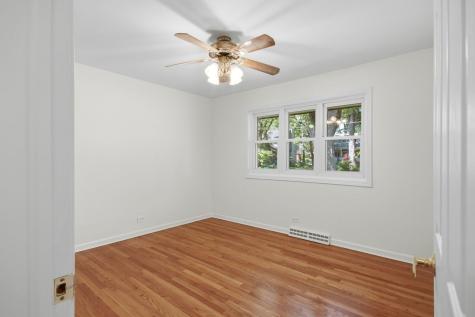 75 South 2nd Avenue Lombard IL 60148