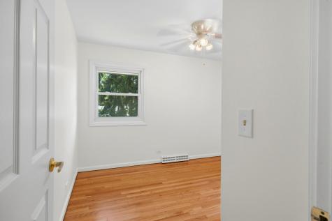 75 South 2nd Avenue Lombard IL 60148