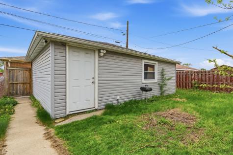 2837 East 127th Street Chicago IL 60633