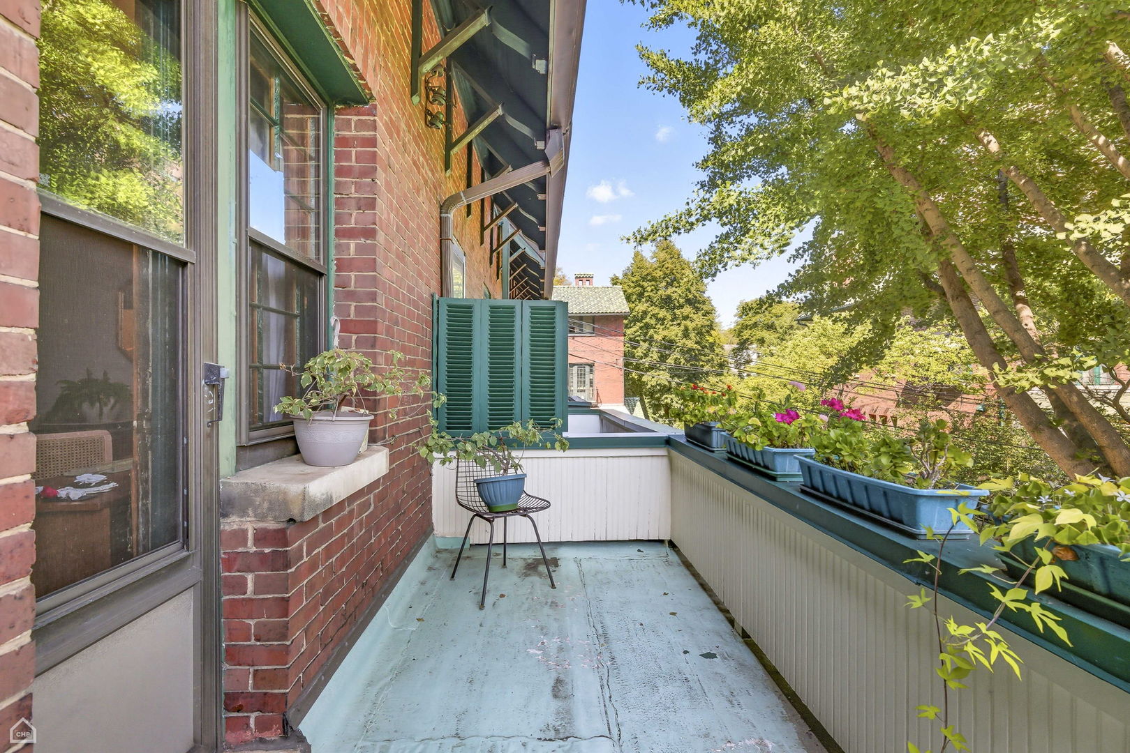 5611 South Kenwood Avenue Chicago IL 60637
