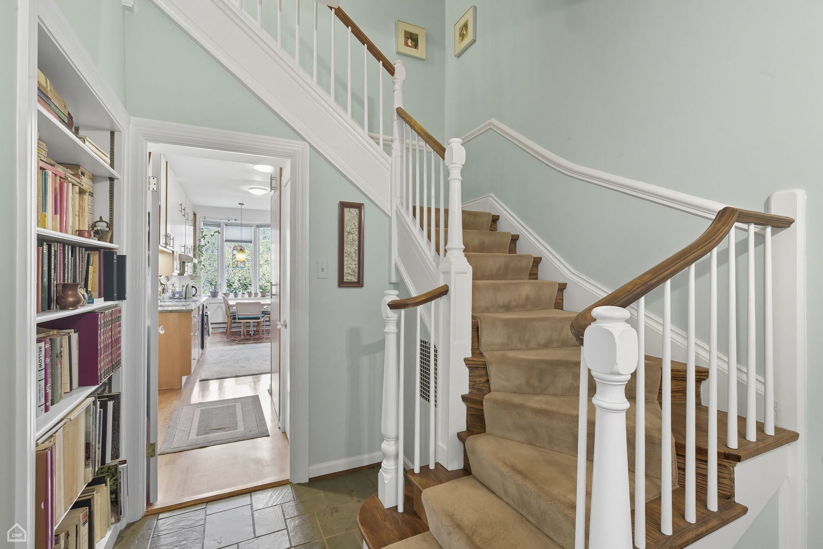 5611 South Kenwood Avenue Chicago IL 60637