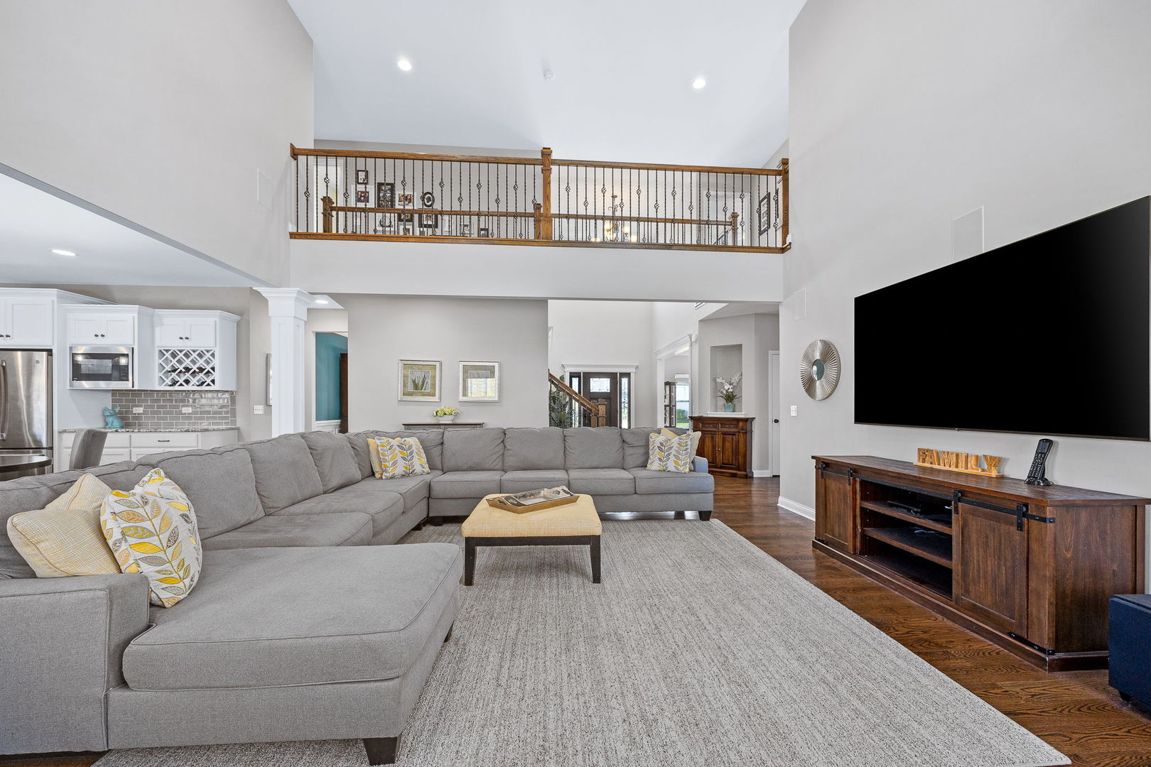 4211 Chinaberry Lane Naperville IL 60564