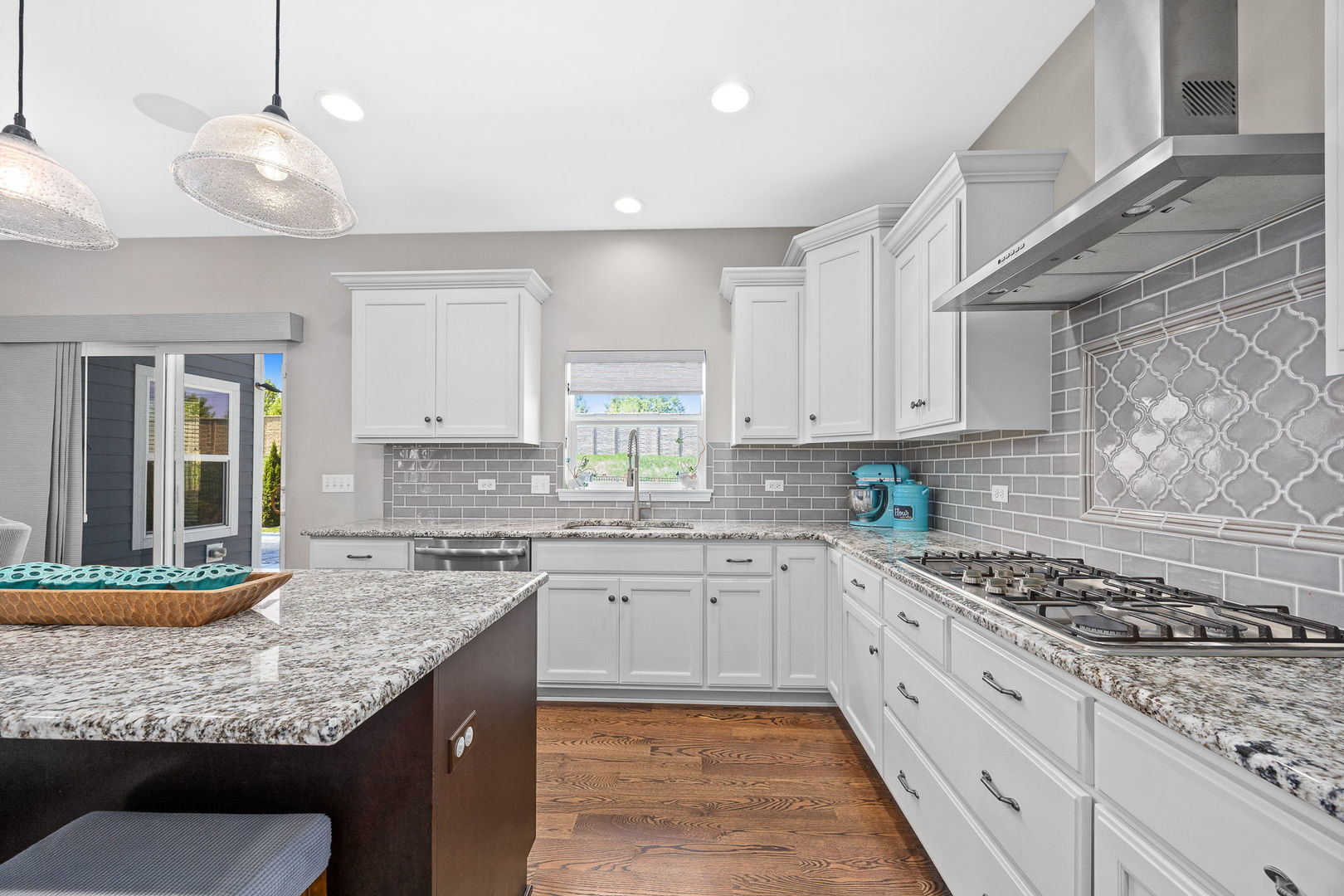 4211 Chinaberry Lane Naperville IL 60564