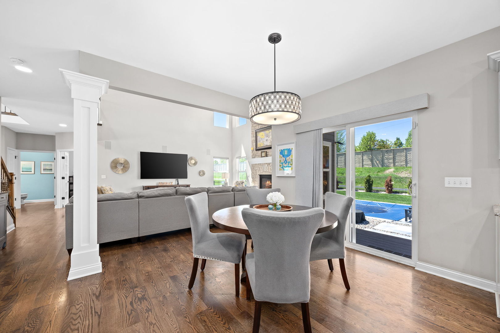 4211 Chinaberry Lane Naperville IL 60564