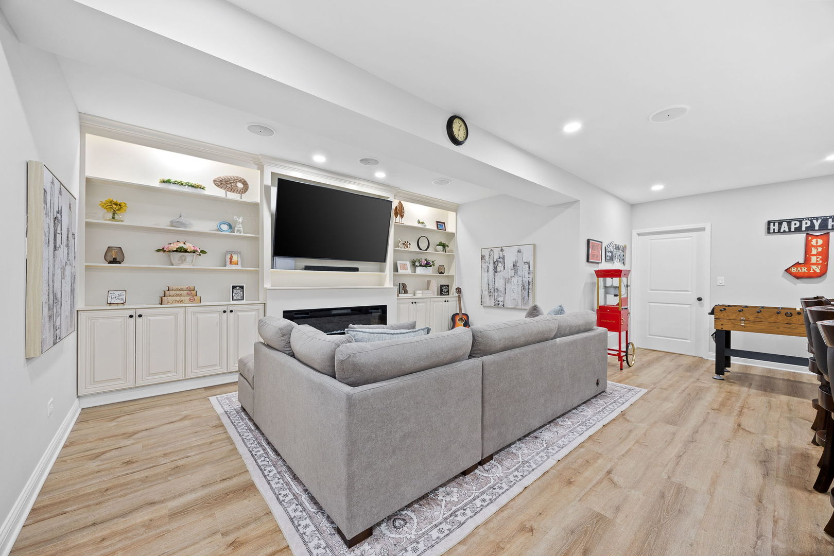 4211 Chinaberry Lane Naperville IL 60564