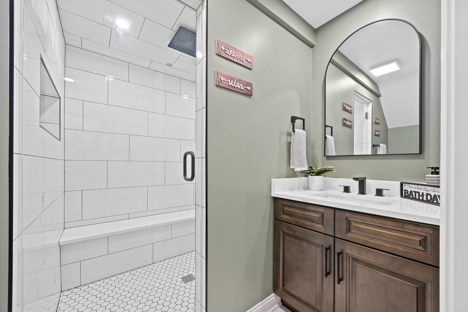 4211 Chinaberry Lane Naperville IL 60564