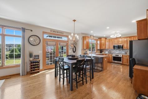 468 Rutland Road Dekalb IL 60115