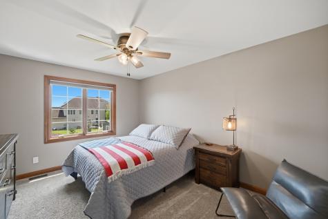 468 Rutland Road Dekalb IL 60115