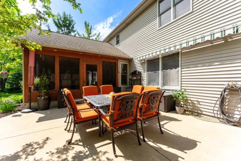 731 Jamestowne Road Sleepy Hollow IL 60118