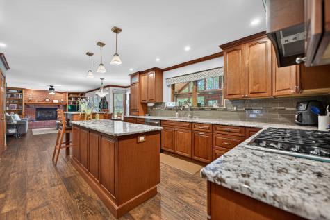 731 Jamestowne Road Sleepy Hollow IL 60118
