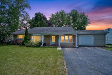 249 Hickory Lane Antioch IL 60002