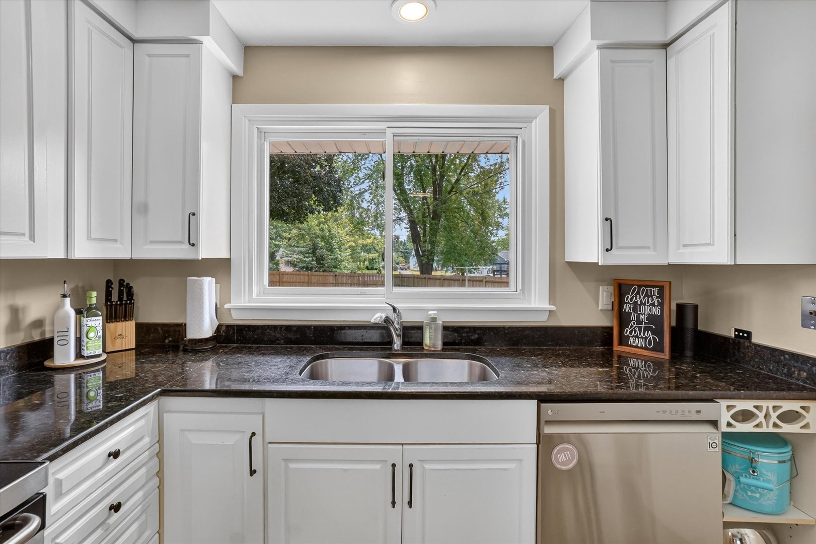 249 Hickory Lane Antioch IL 60002